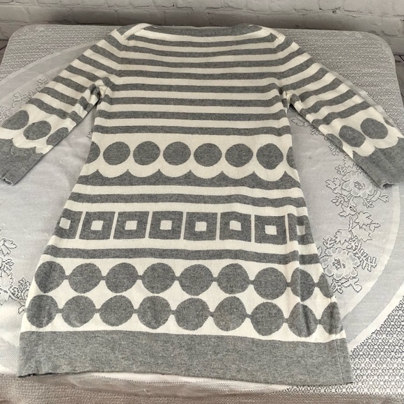 Boden gray and white cotton/cashmere blend dress with stripes/geometric shapes - Picture 13 of 14